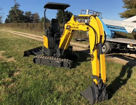 new holland e17c specifications